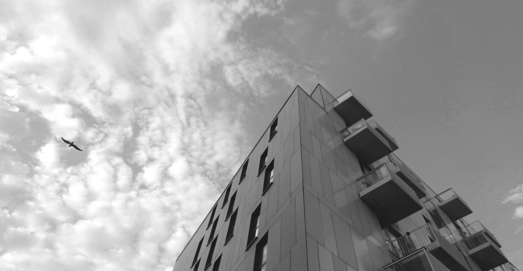 This image of a large office building highlights our discussion topic: Lisa Deegan's insights around proactive cyber threat security.